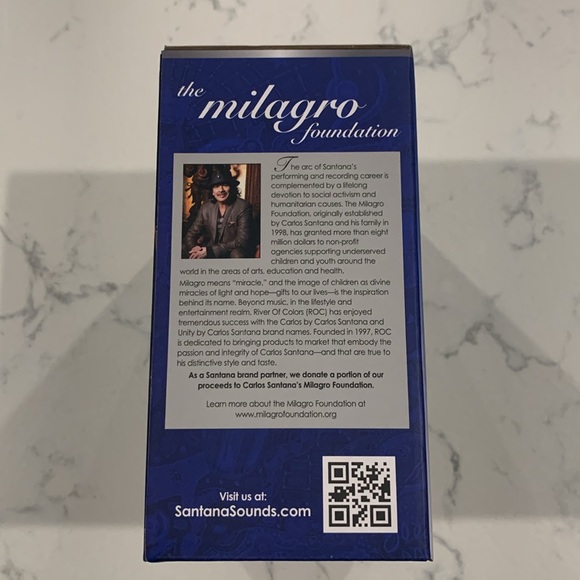 Santana Amore Noise Reducing Pro Studio Wireless Headphones 🎧 - Picture 6 of 6